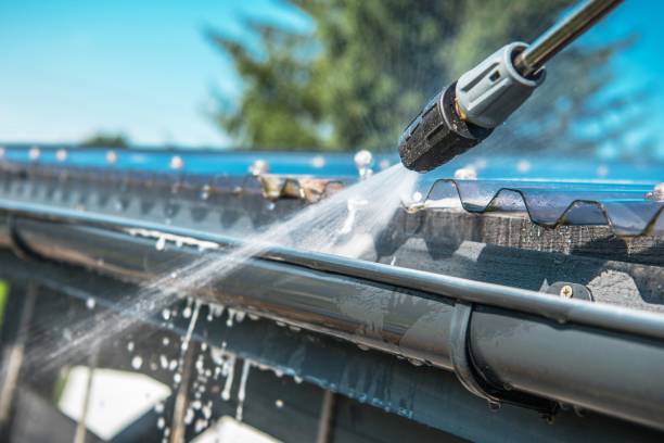 Best Garage Pressure Washing  in Churubusco, IN